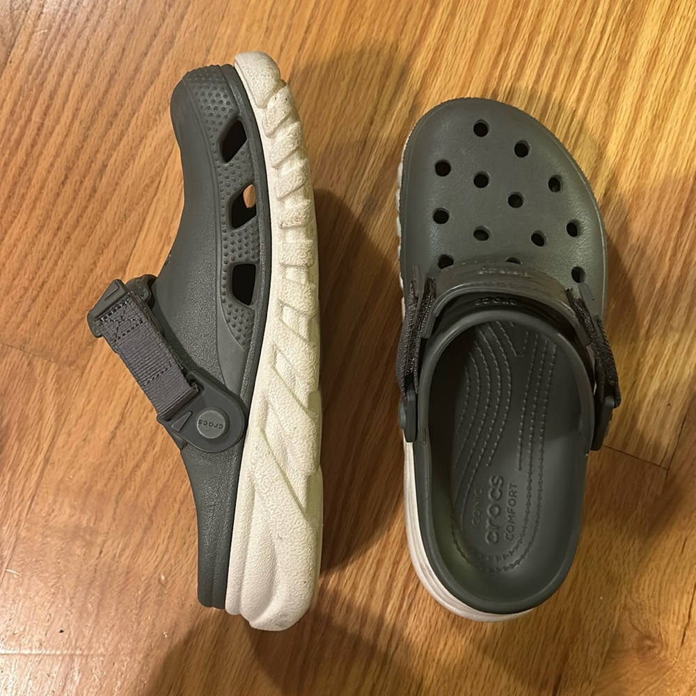 Crocs